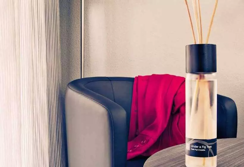 هتل Mercure Madrid Centro