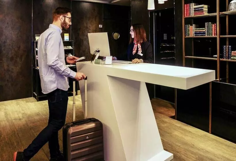هتل Mercure Madrid Centro