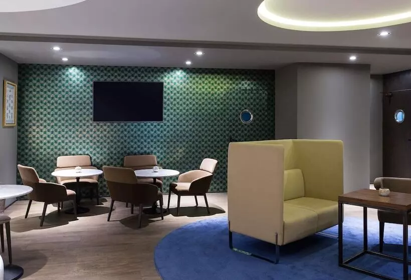 هتل Mercure Madrid Centro