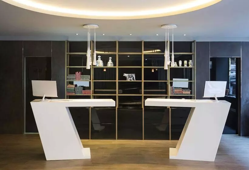 هتل Mercure Madrid Centro