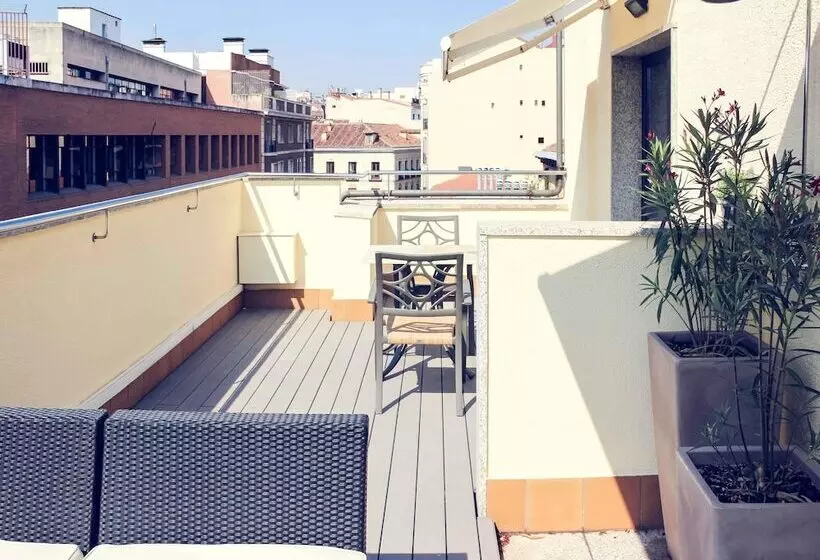 هتل Mercure Madrid Centro