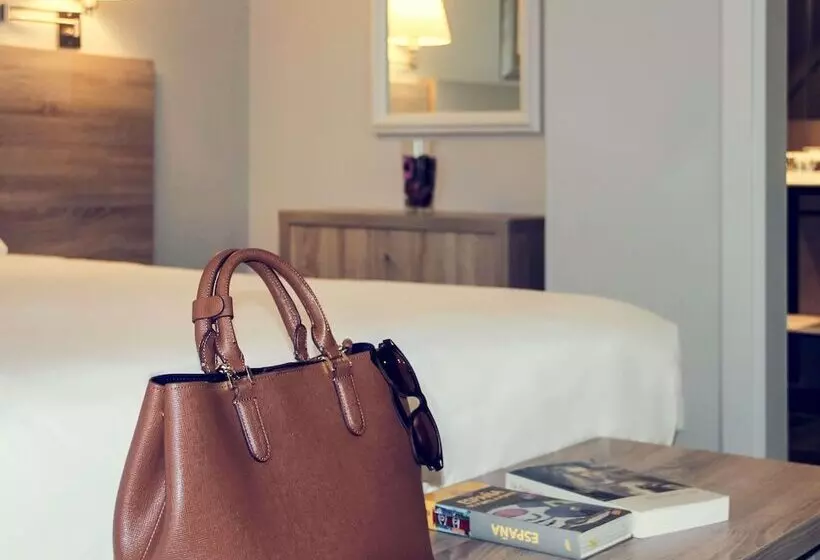 هتل Mercure Madrid Centro