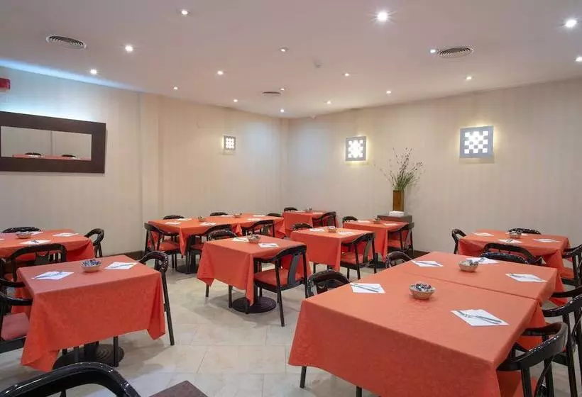 Hotel Villa De Barajas