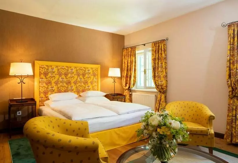 Der Knappenhof   Hotel & Restaurant