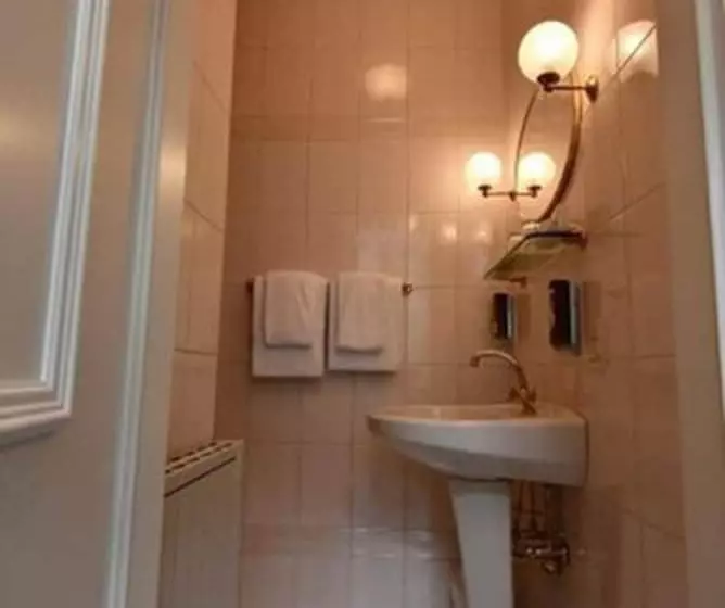 호텔 Am Schubertring