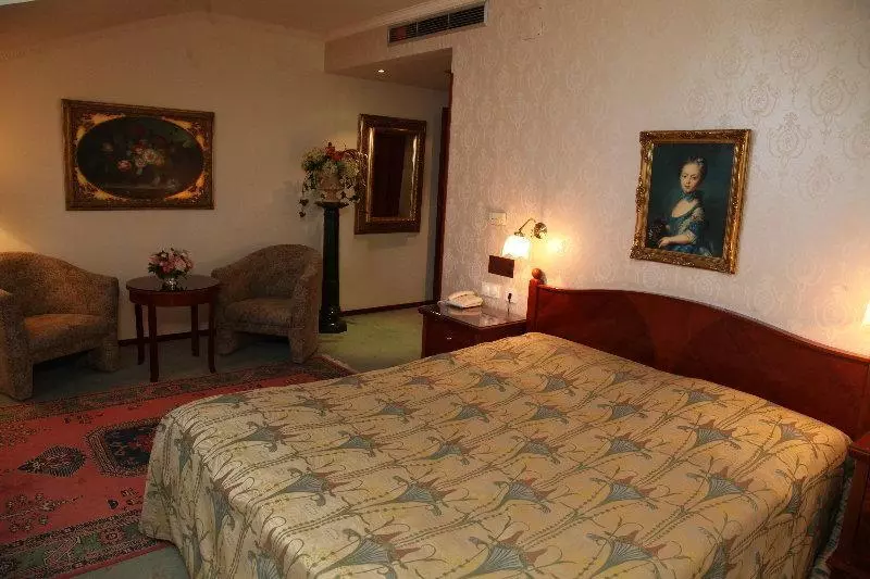 호텔 Am Schubertring