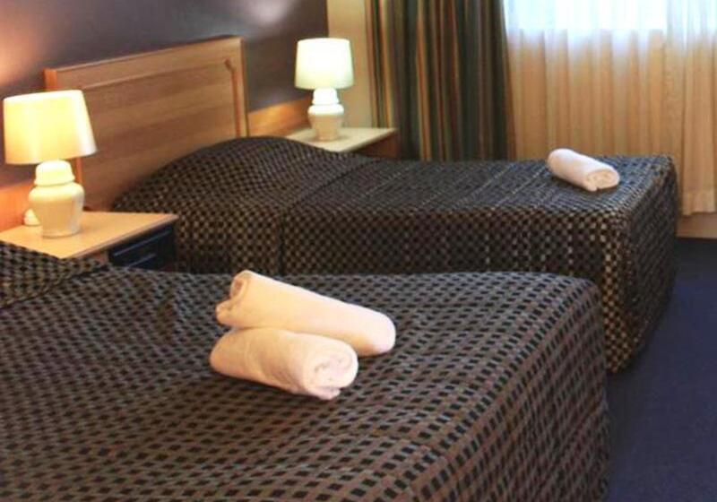 בית מלון כפרי Country Comfort Armidale