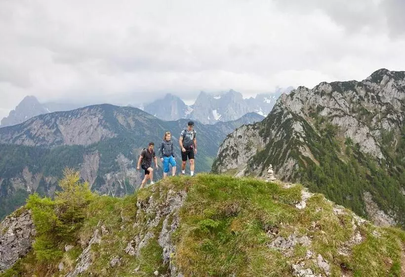 Отель Das Walchsee Aktivresort