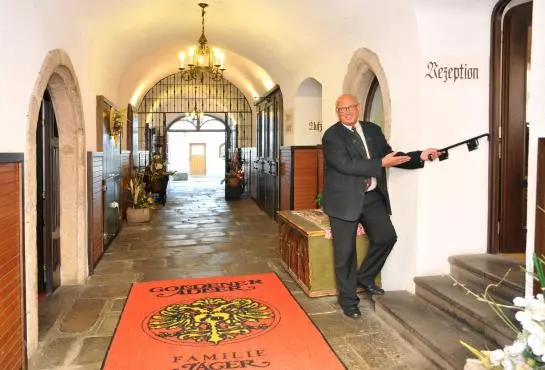 Hotell Goldener Adler