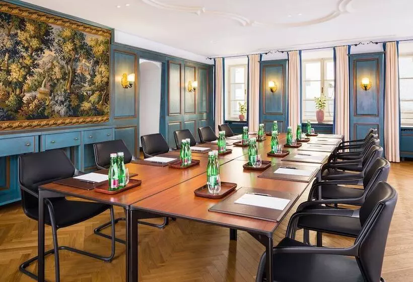 Goldener Hirsch, A Luxury Collection Hotel, Salzburg