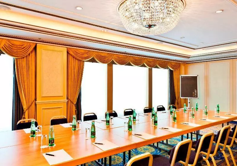 호텔 Intercontinental Wien, An Ihg