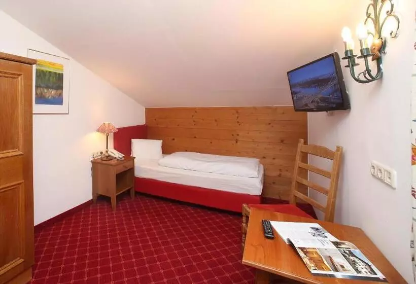 ホテル Lukashansl