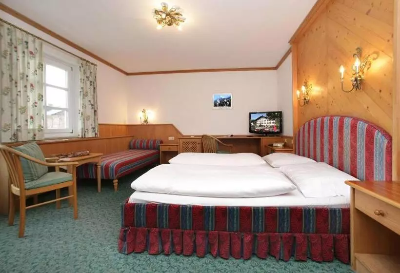 ホテル Lukashansl