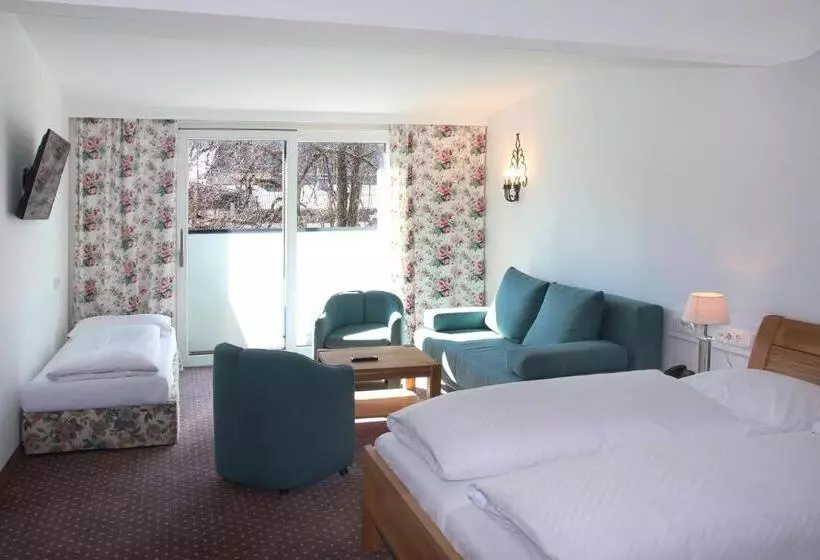 ホテル Lukashansl