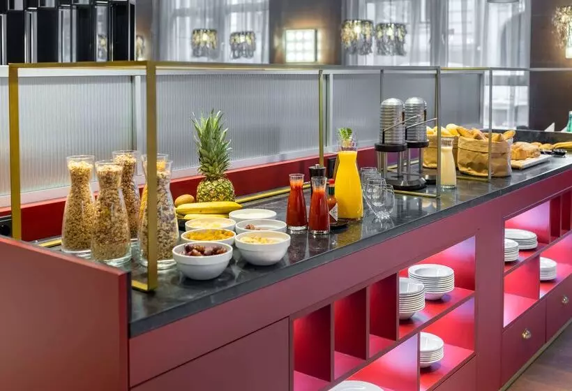 هتل NH Collection Salzburg City