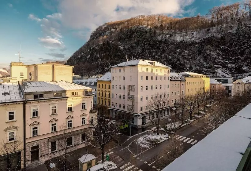 Hotel NH Collection Salzburg City