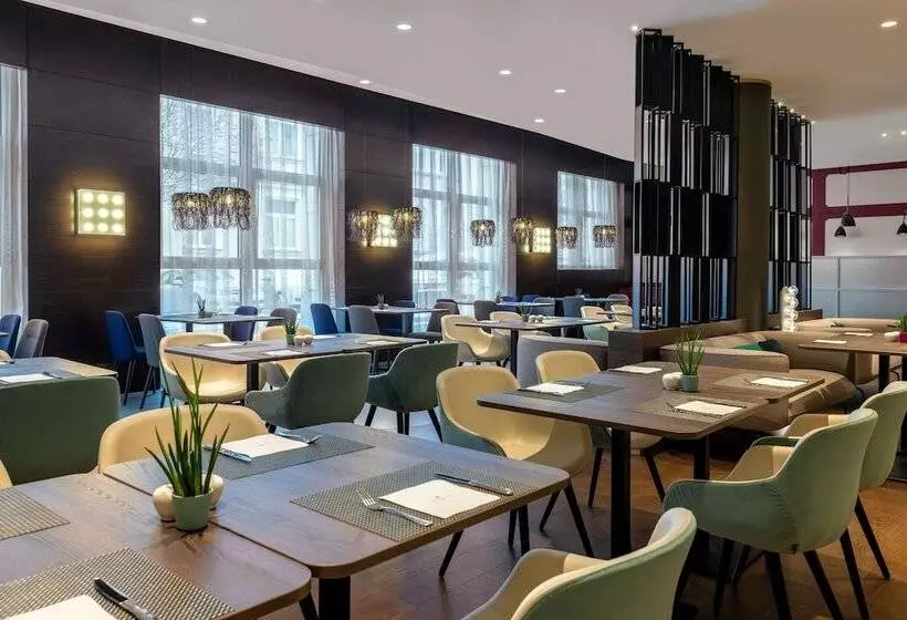 هتل NH Collection Salzburg City