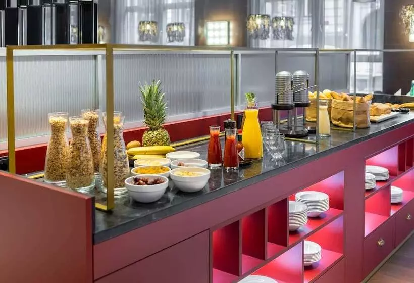 هتل NH Collection Salzburg City