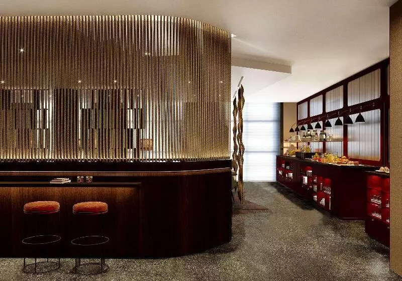 هتل NH Collection Salzburg City