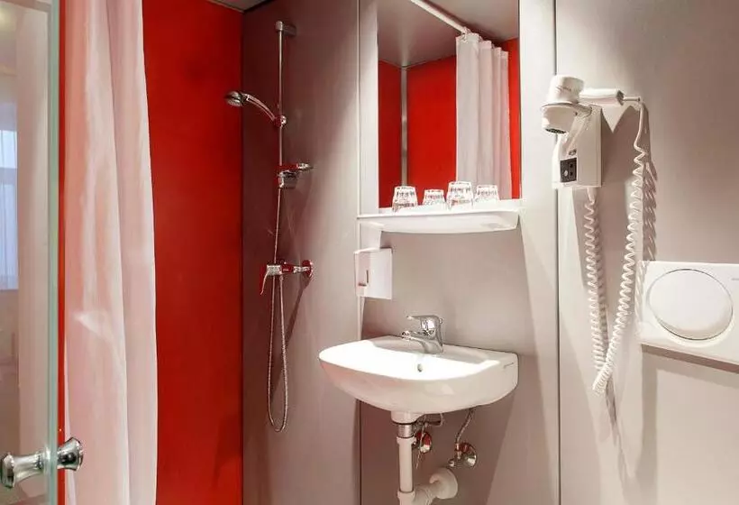 호텔 Pension Stadthalle