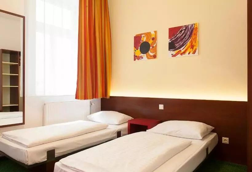 호텔 Pension Stadthalle