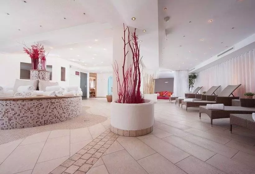 Q! Hotel Maria Theresia