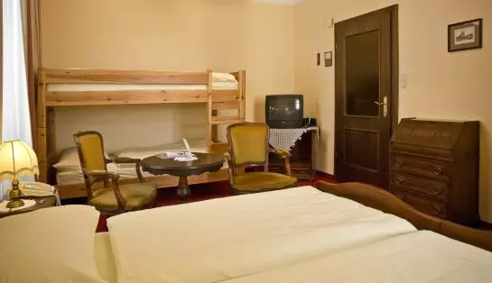 בית מלון כפרי Schwarzer Adler