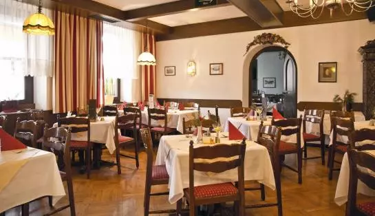 בית מלון כפרי Schwarzer Adler