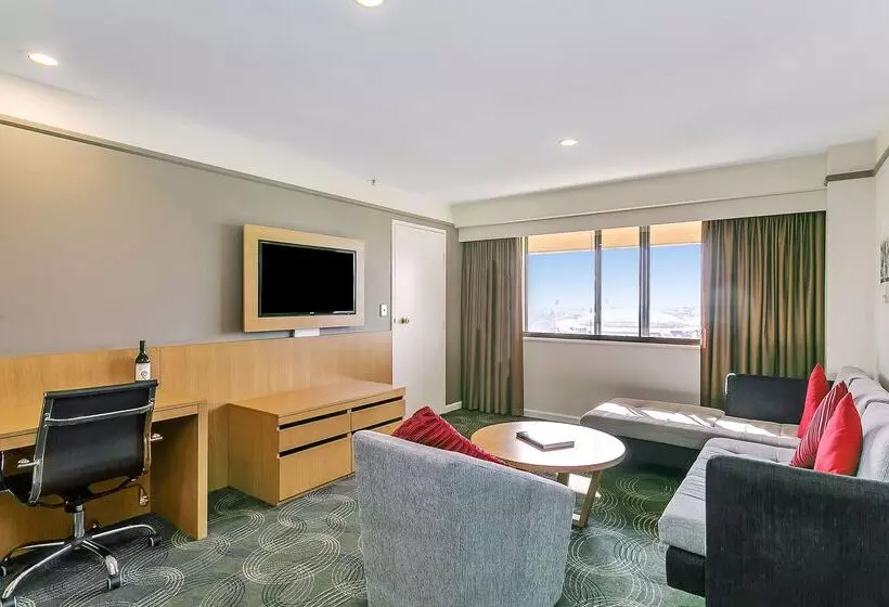 ホテル Stamford Plaza Adelaide