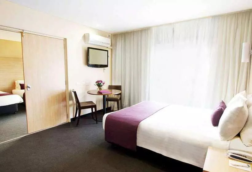 The Terrace Hotel Adelaide