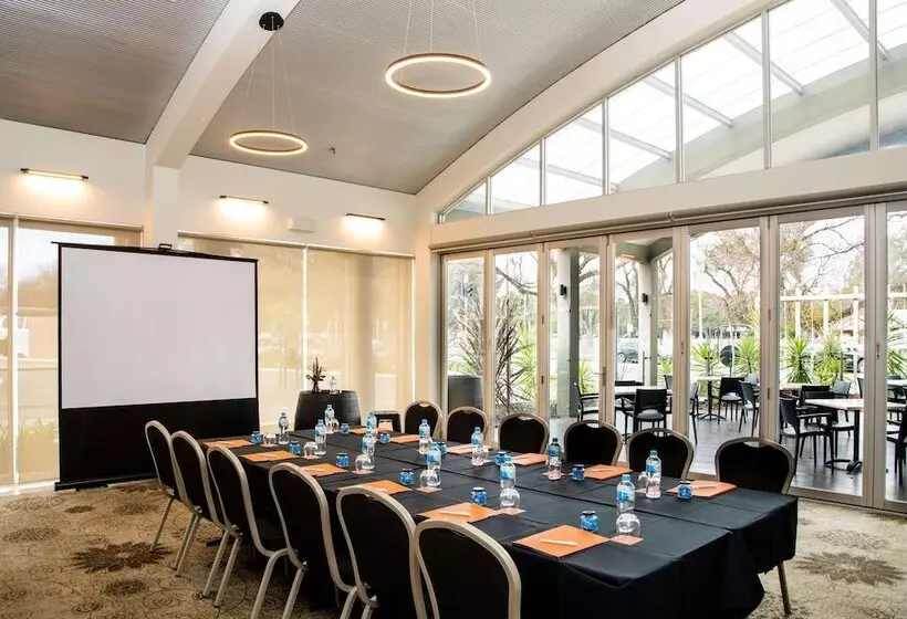 The Terrace Hotel Adelaide