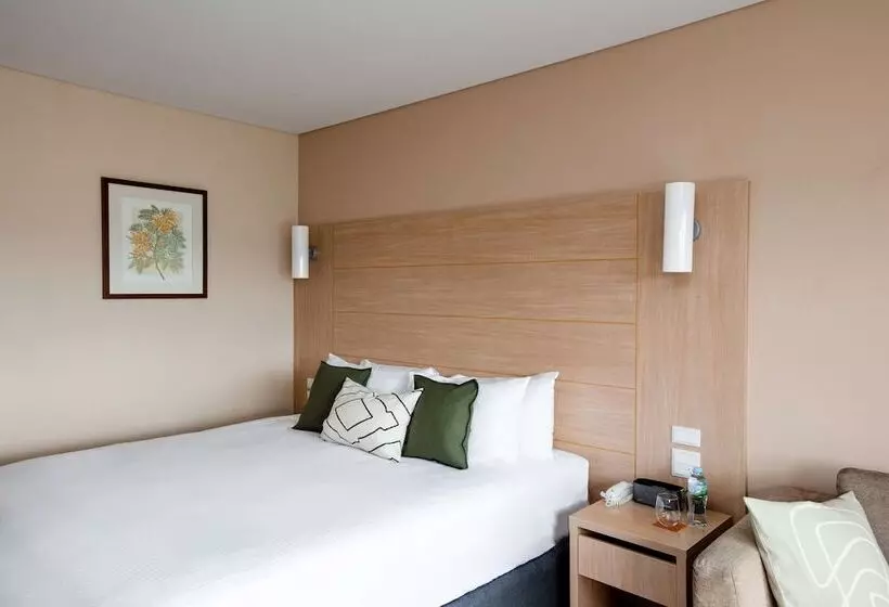 The Terrace Hotel Adelaide