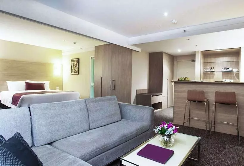 The Terrace Hotel Adelaide