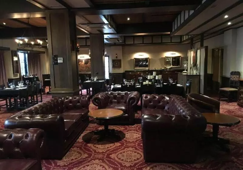 فندق على الطريق Albury Manor House