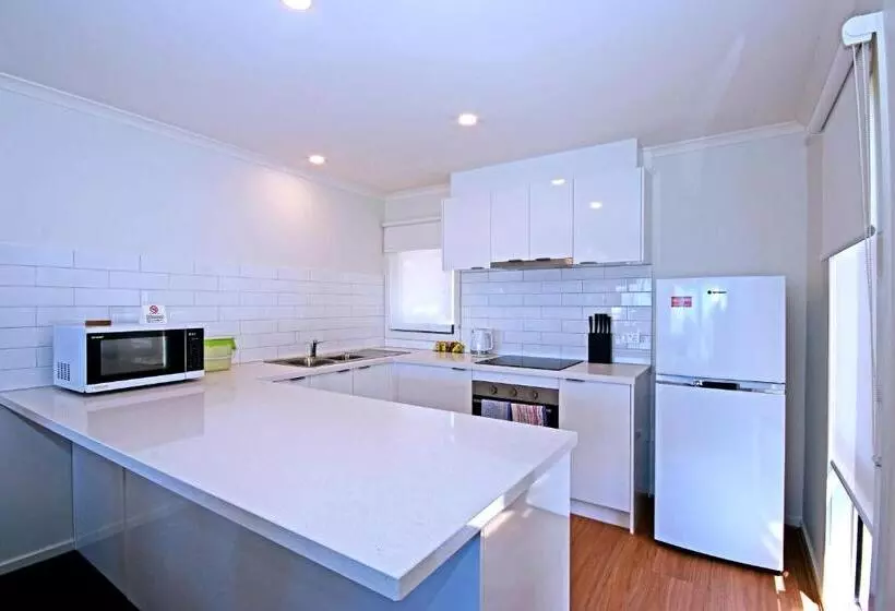 Anchorage Motel & Villas Lorne