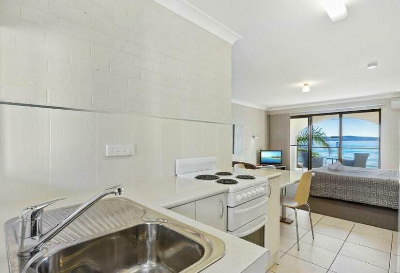 فندق على الطريق Edgewater Gardens Batemans Bay