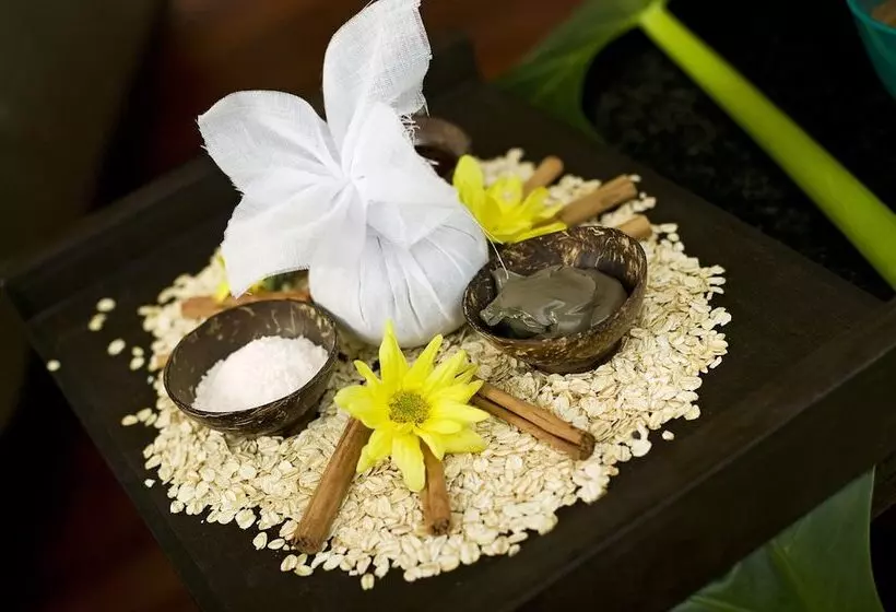 Hotel Alamanda Palm Cove By Lancemore