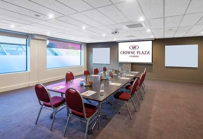Hotel Crowne Plaza Canberra, An Ihg