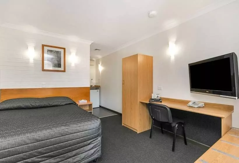 فندق Flag Motor Lodge