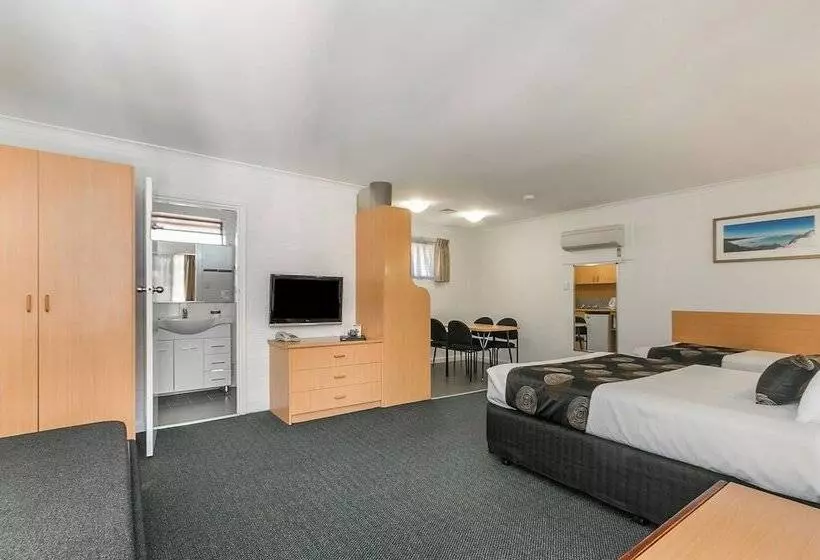 فندق Flag Motor Lodge