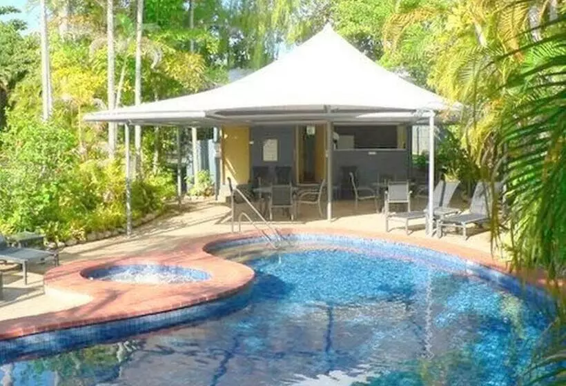 Hotelli Mango Tree Holiday Apartments