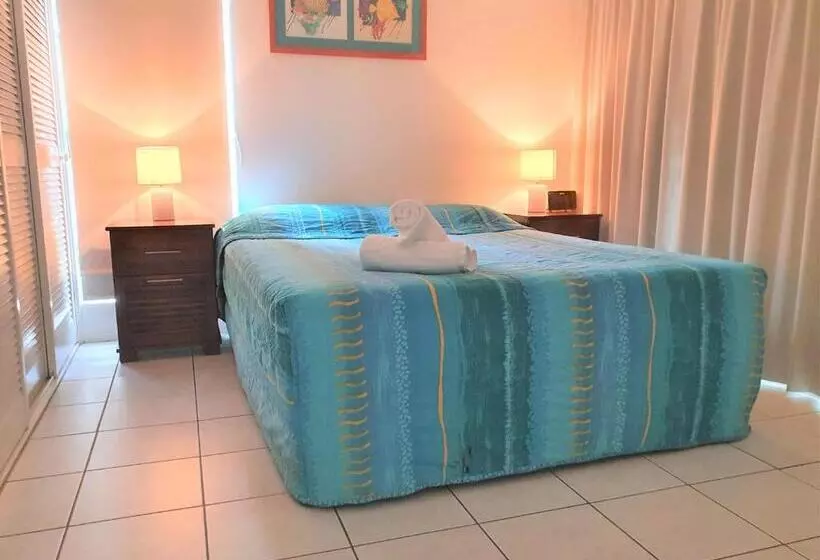 Hotelli Mango Tree Holiday Apartments