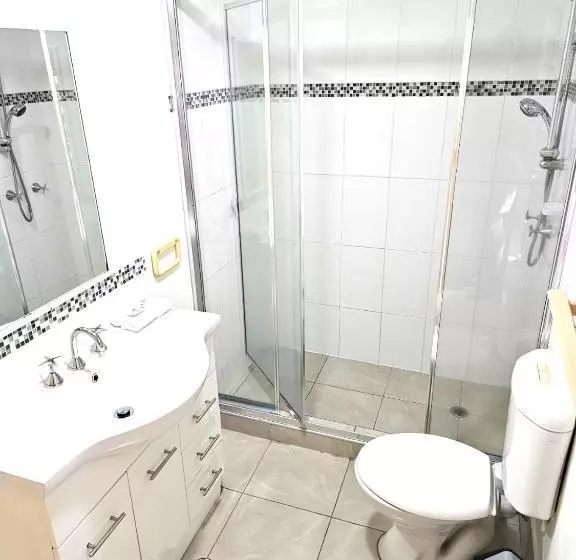 Hotelli Mango Tree Holiday Apartments