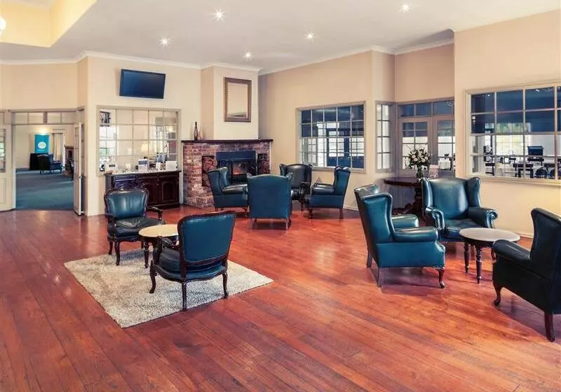 Mercure Ballarat Hotel & Convention Centre