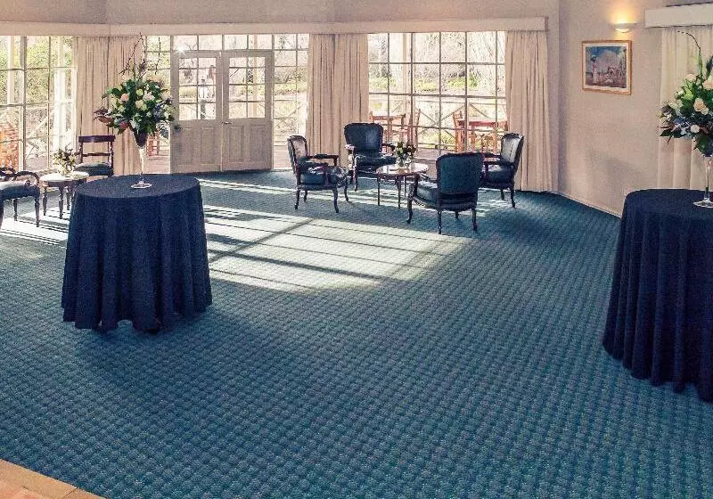 Mercure Ballarat Hotel & Convention Centre