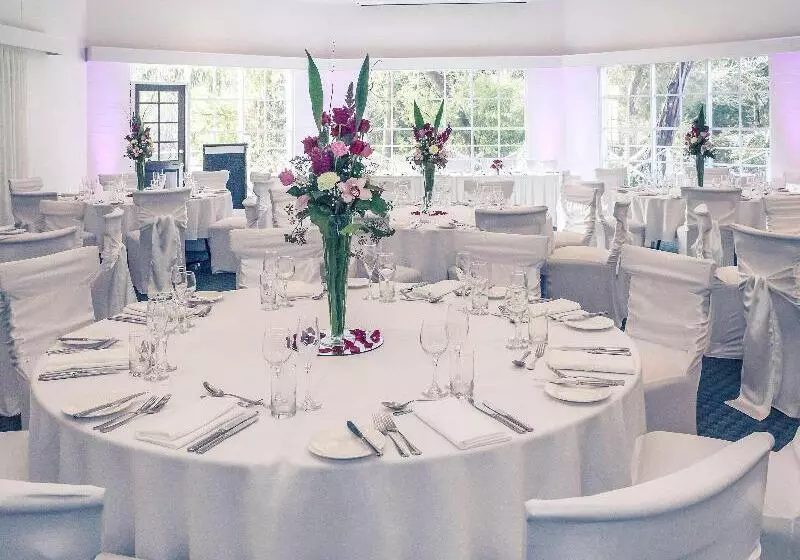 Mercure Ballarat Hotel & Convention Centre