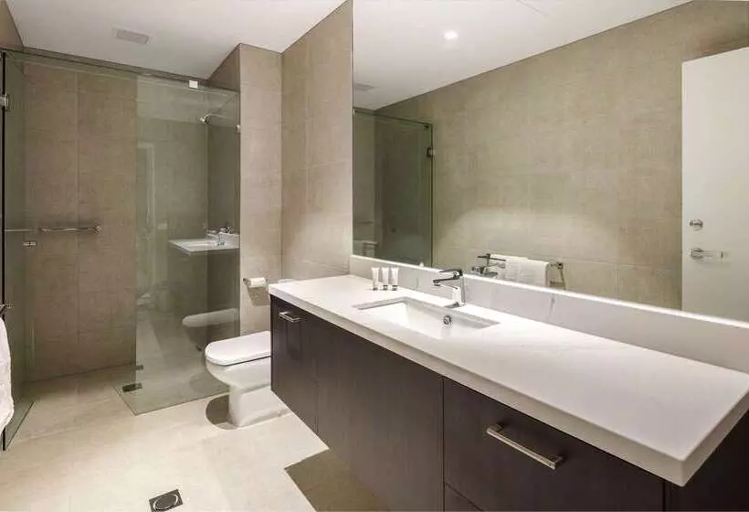 Quality Hotel Lakeside