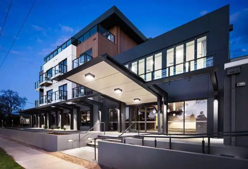 Quality Hotel Lakeside