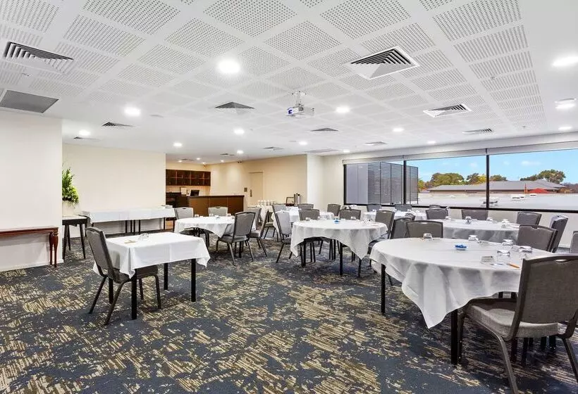 Quality Hotel Lakeside