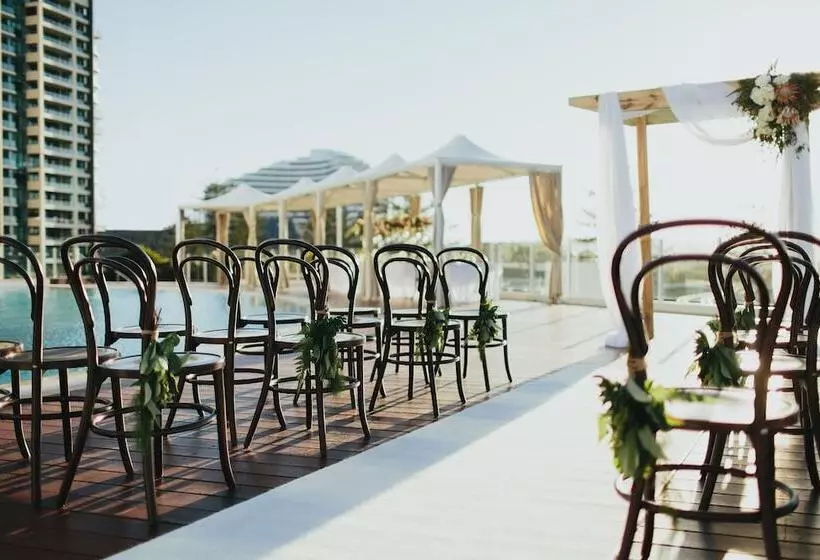 Hotel Sofitel Gold Coast Broadbeach